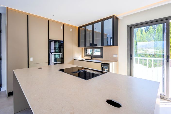 Image No.15-2 Bed Apartment for sale