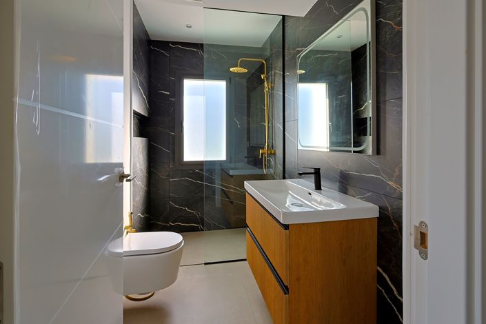 Image No.23-2 Bed Apartment for sale