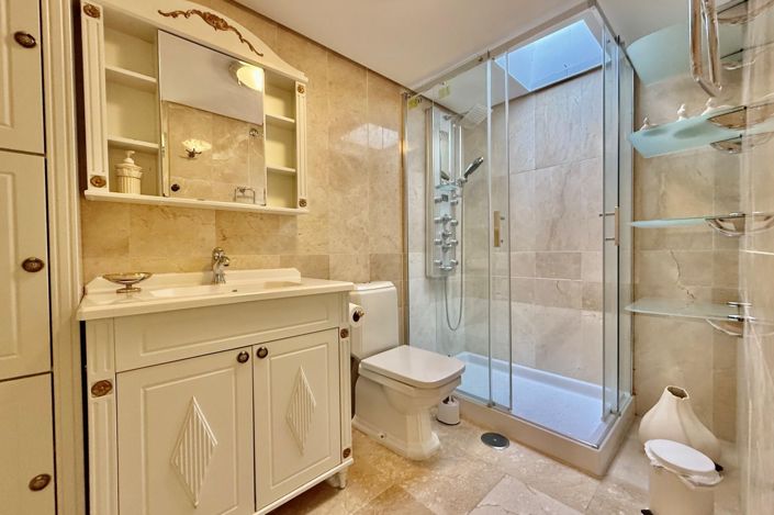 Image No.11-3 Bed Penthouse for sale