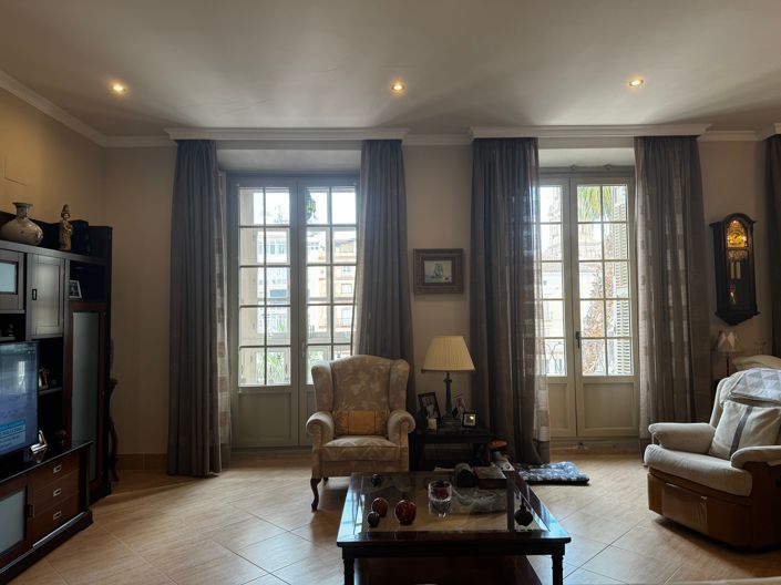 Image No.24-3 Bed Apartment for sale