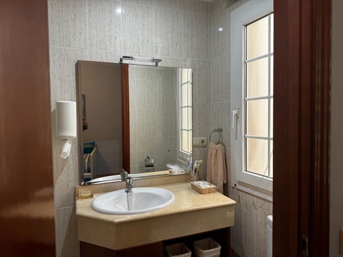 Image No.7-3 Bed Apartment for sale