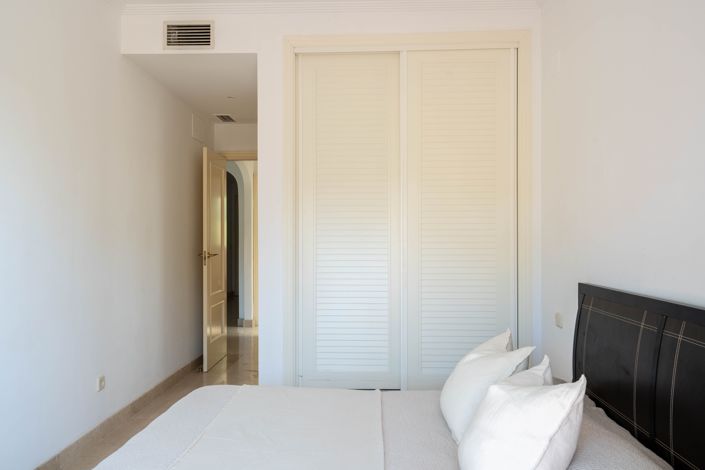 Image No.21-2 Bed Apartment for sale