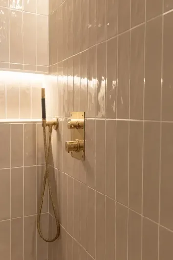 Image No.13-2 Bed Townhouse for sale