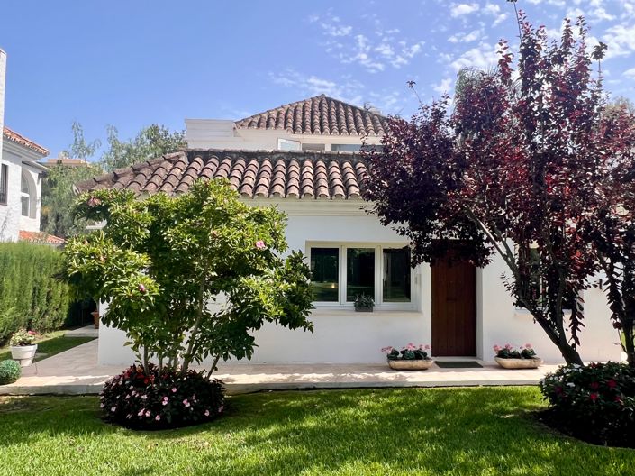 Image No.1-Villa de 4 chambres à vendre à Mijas Costa