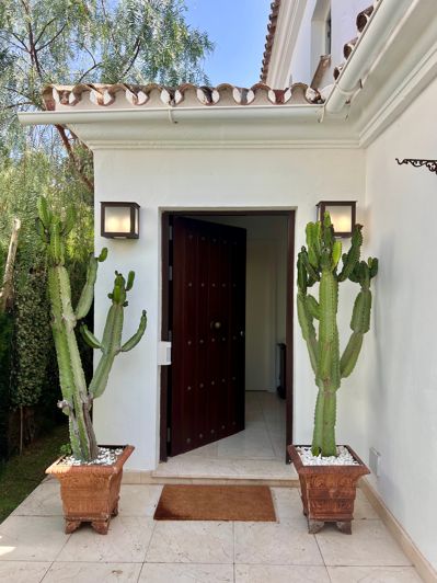 Image No.4-Villa de 4 chambres à vendre à Mijas Costa