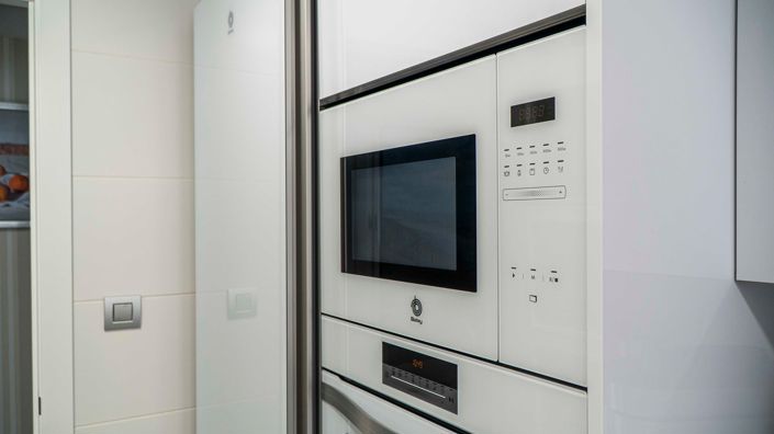 Image No.20-3 Bed Apartment for sale