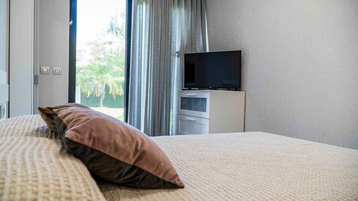 Image No.23-3 Bed Apartment for sale