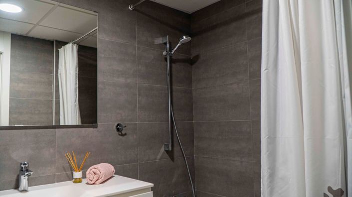 Image No.25-3 Bed Apartment for sale