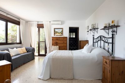 spcrm3556-5898u6gxjfrnf811