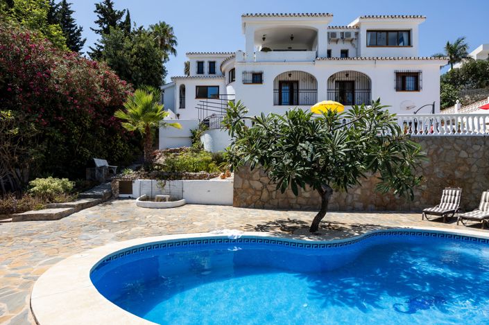 Image No.1-Villa de 6 chambres à vendre à Benalmadena