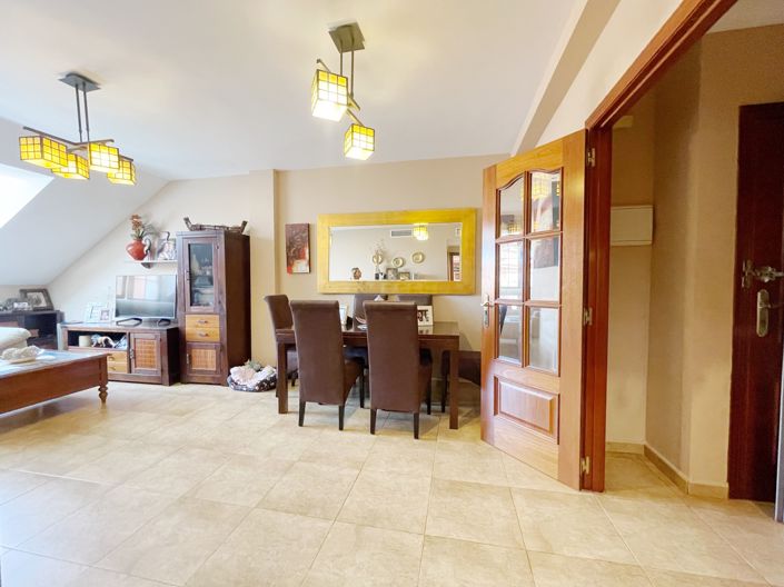 Image No.1-Penthouse de 2 chambres à vendre à Fuengirola