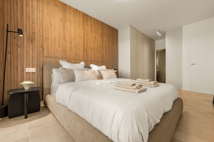 Image No.19-2 Bed Apartment for sale