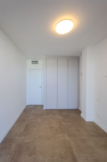 Image No.28-2 Bed Apartment for sale