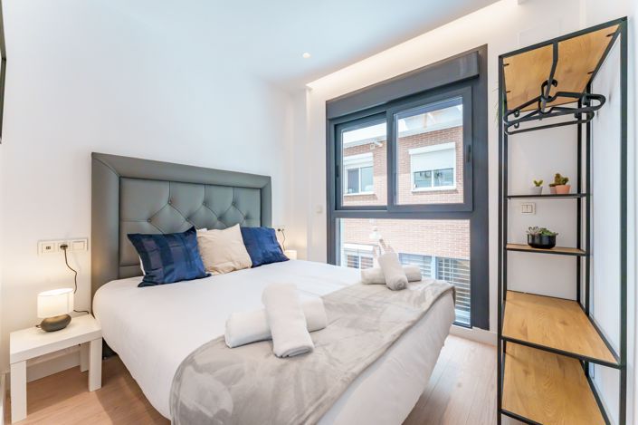 Image No.12-3 Bed Townhouse for sale