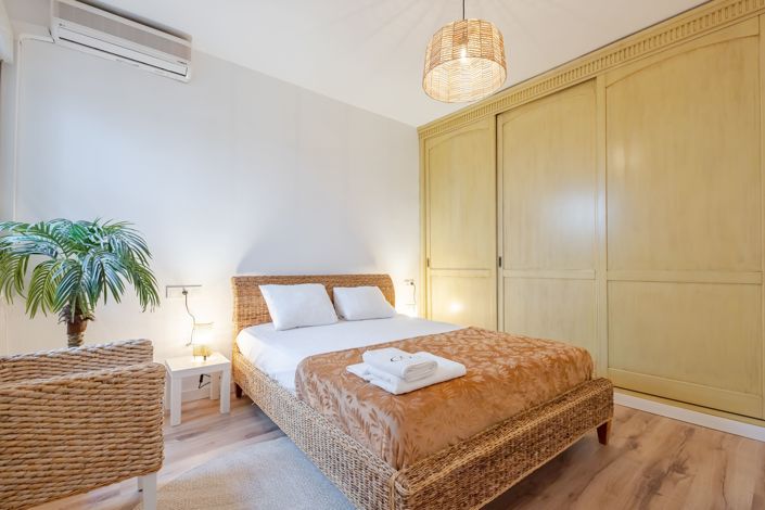 Image No.19-4 Bed Apartment for sale