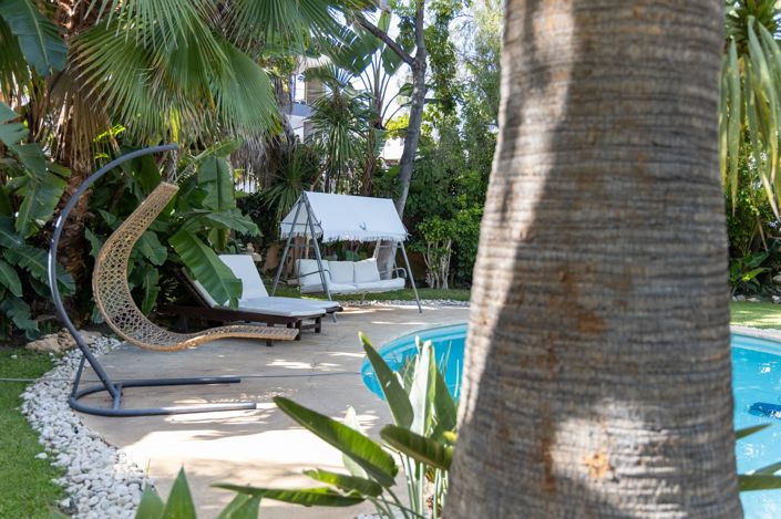 Image No.1-4 Bed Villa for sale