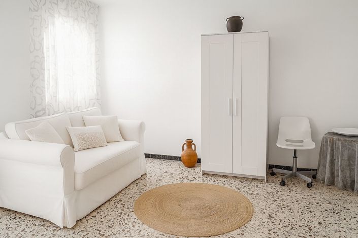 Image No.14-2 Bed Apartment for sale