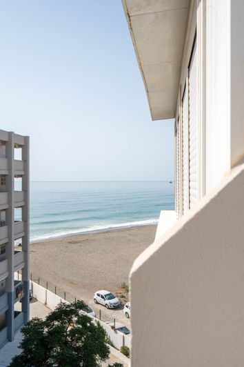 Image No.4-3 Bed Penthouse for sale