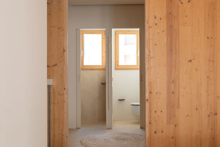 Image No.12-3 Bed Townhouse for sale