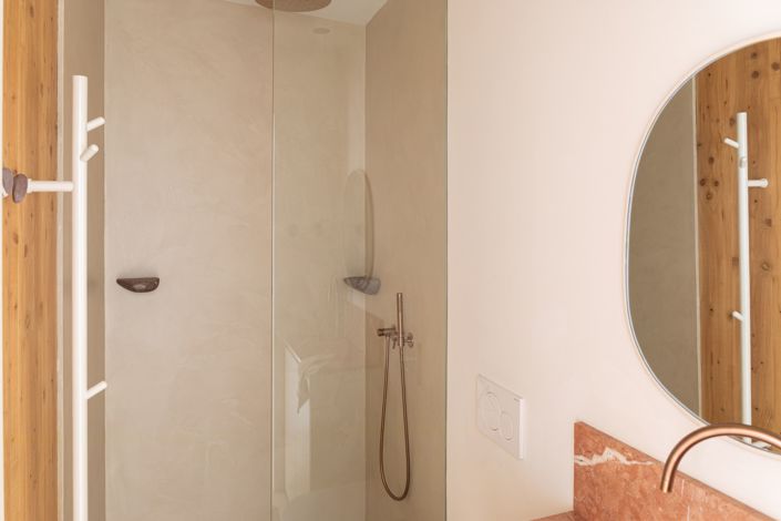 Image No.18-3 Bed Townhouse for sale