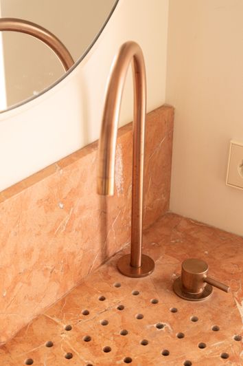 Image No.20-3 Bed Townhouse for sale