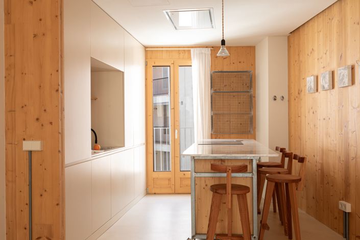 Image No.28-3 Bed Townhouse for sale