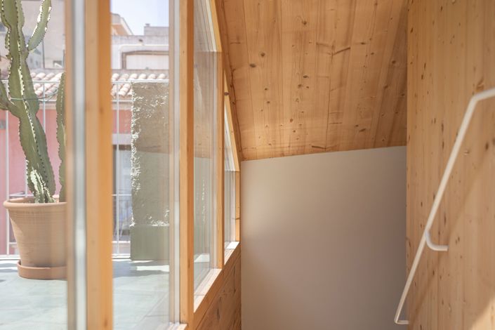 Image No.29-3 Bed Townhouse for sale