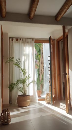 Image No.18-3 Bed Townhouse for sale