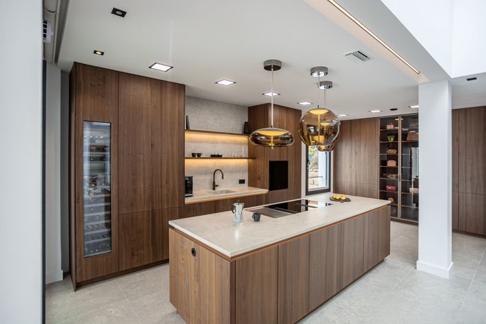 Image No.11-4 Bed House for sale