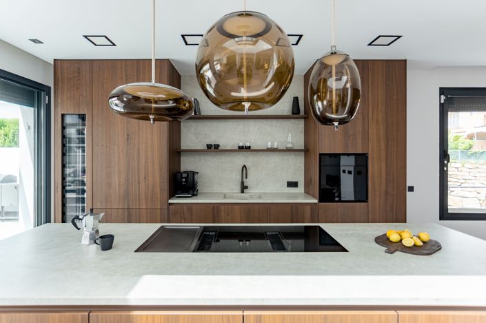 Image No.15-4 Bed House for sale