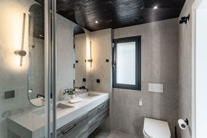 Image No.19-4 Bed House for sale