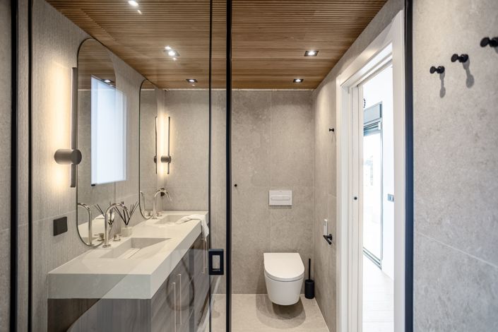 Image No.23-4 Bed House for sale