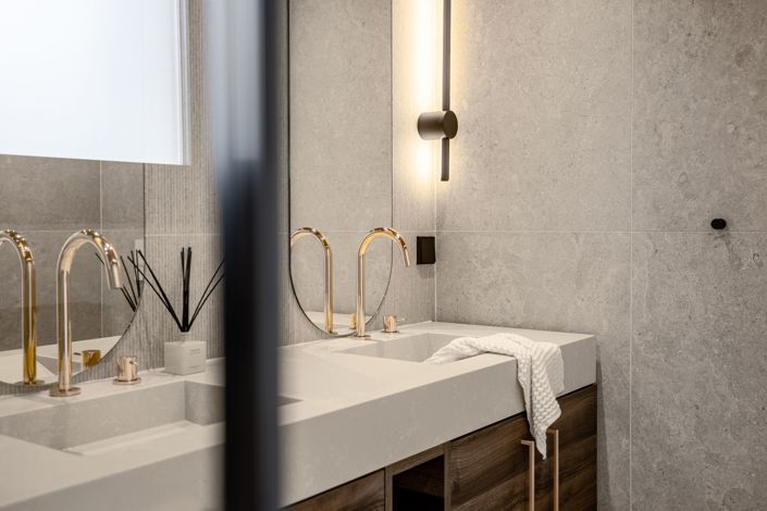 Image No.24-4 Bed House for sale