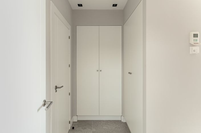 Image No.30-4 Bed House for sale