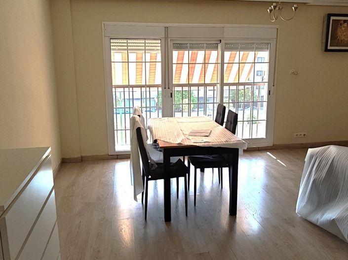 Image No.1-4 Bed Apartment for sale