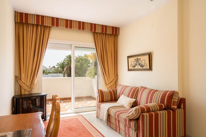 Image No.18-3 Bed Apartment for sale