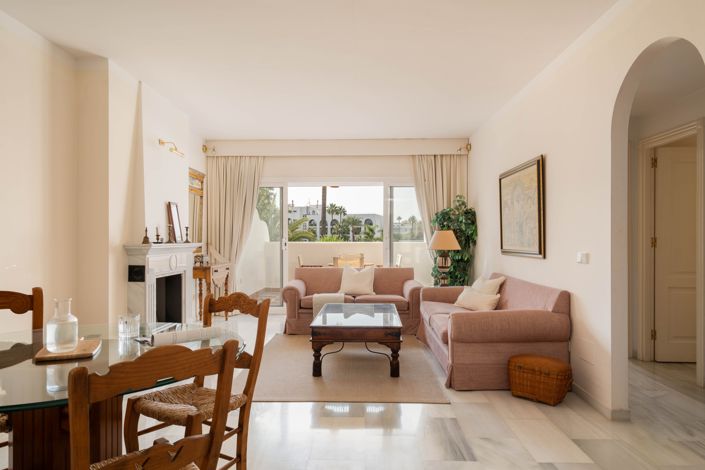 Image No.3-3 Bed Apartment for sale