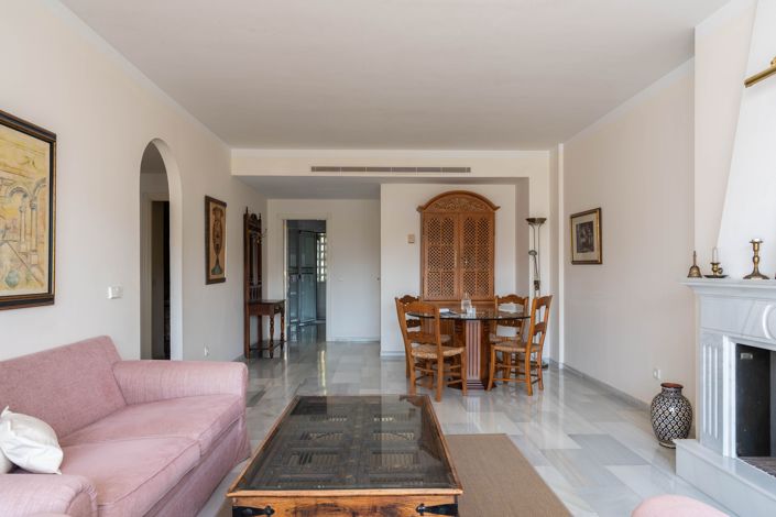 Image No.4-3 Bed Apartment for sale