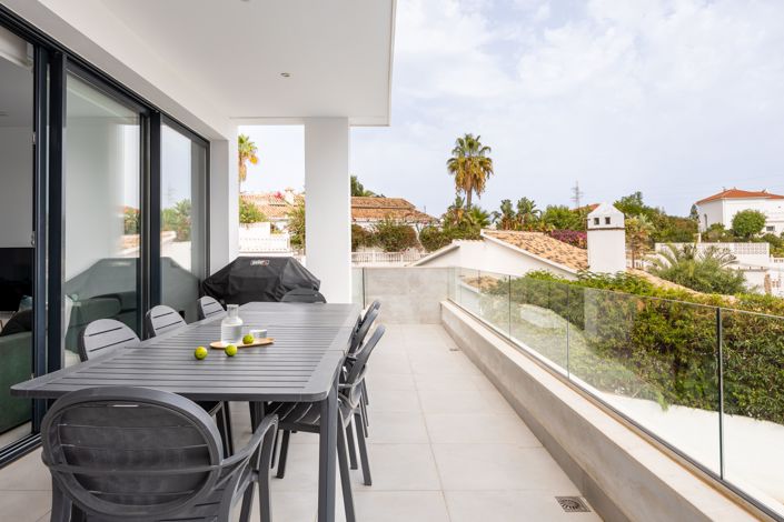 Image No.26-3 Bed Villa for sale