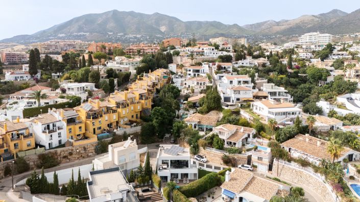 Image No.27-3 Bed Villa for sale