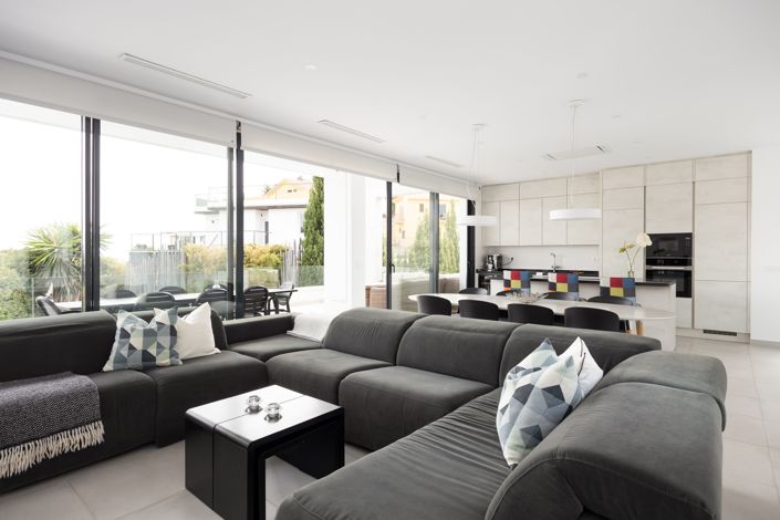 Image No.9-3 Bed Villa for sale