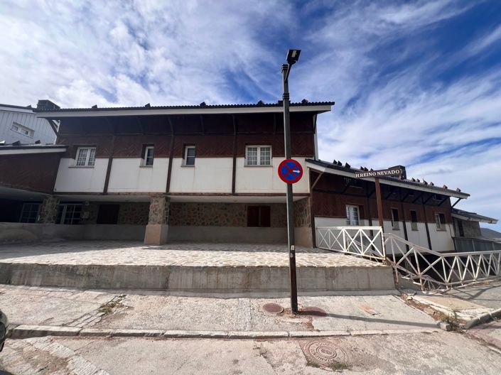 Image No.27-3 Bed Apartment for sale