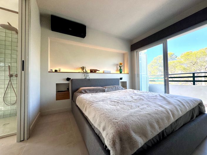 Image No.19-1 Bed Apartment for sale