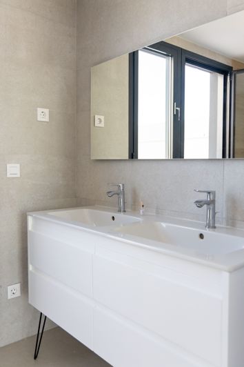 Image No.15-3 Bed Penthouse for sale