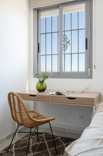 Image No.25-5 Bed Townhouse for sale