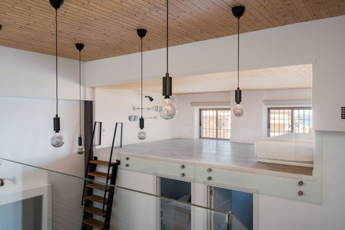 Image No.30-5 Bed Townhouse for sale