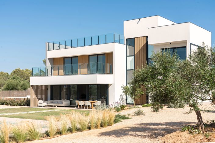 Image No.19-4 Bed House for sale