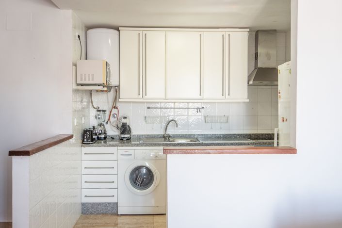 Image No.10-2 Bed Apartment for sale