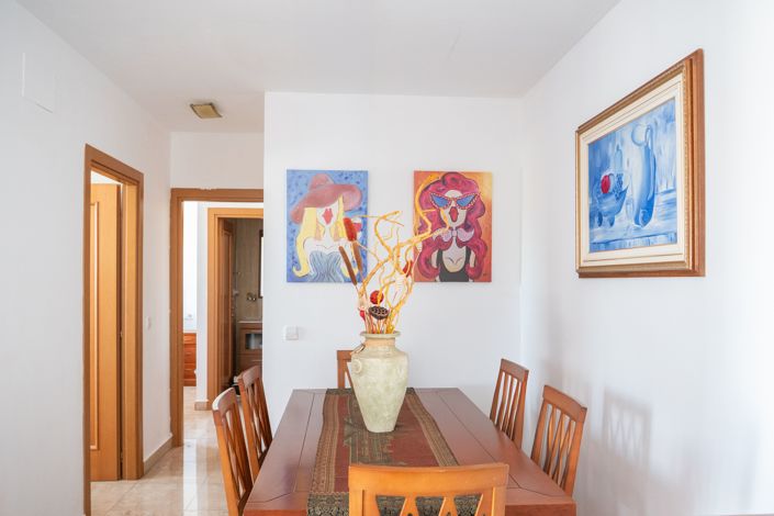 Image No.17-2 Bed Apartment for sale