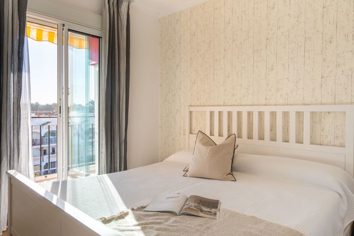 Image No.11-2 Bed Apartment for sale